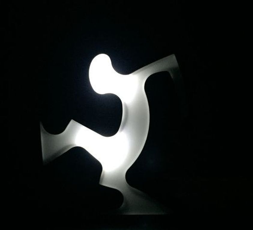 La Linea lamp (Osvaldo Cavandoli) kopen? Bied vanaf 75!