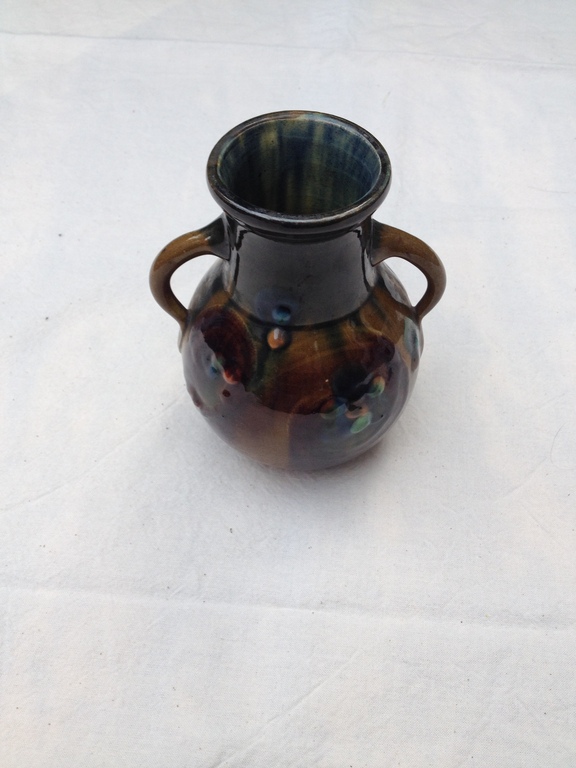 Art Nouveau Majolica Amphoor vaasje kopen? Bied vanaf 1!