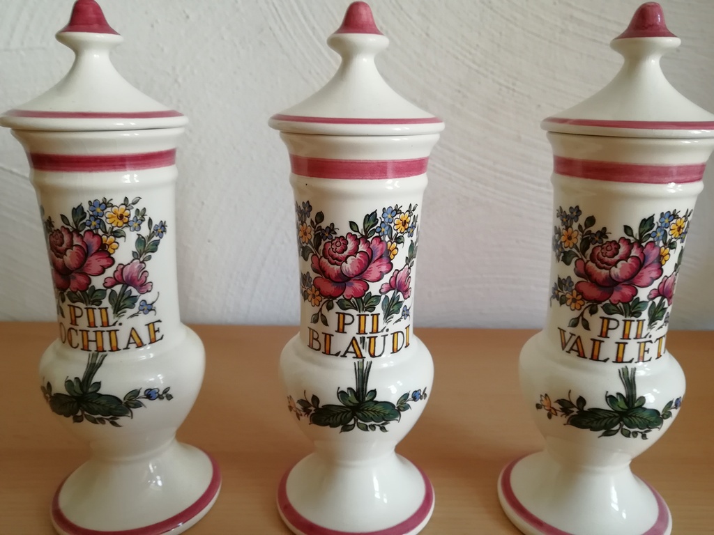 3 apothekers potten van interpharm unicum - made in Holland - perfecte staat kopen? Bied vanaf 15!