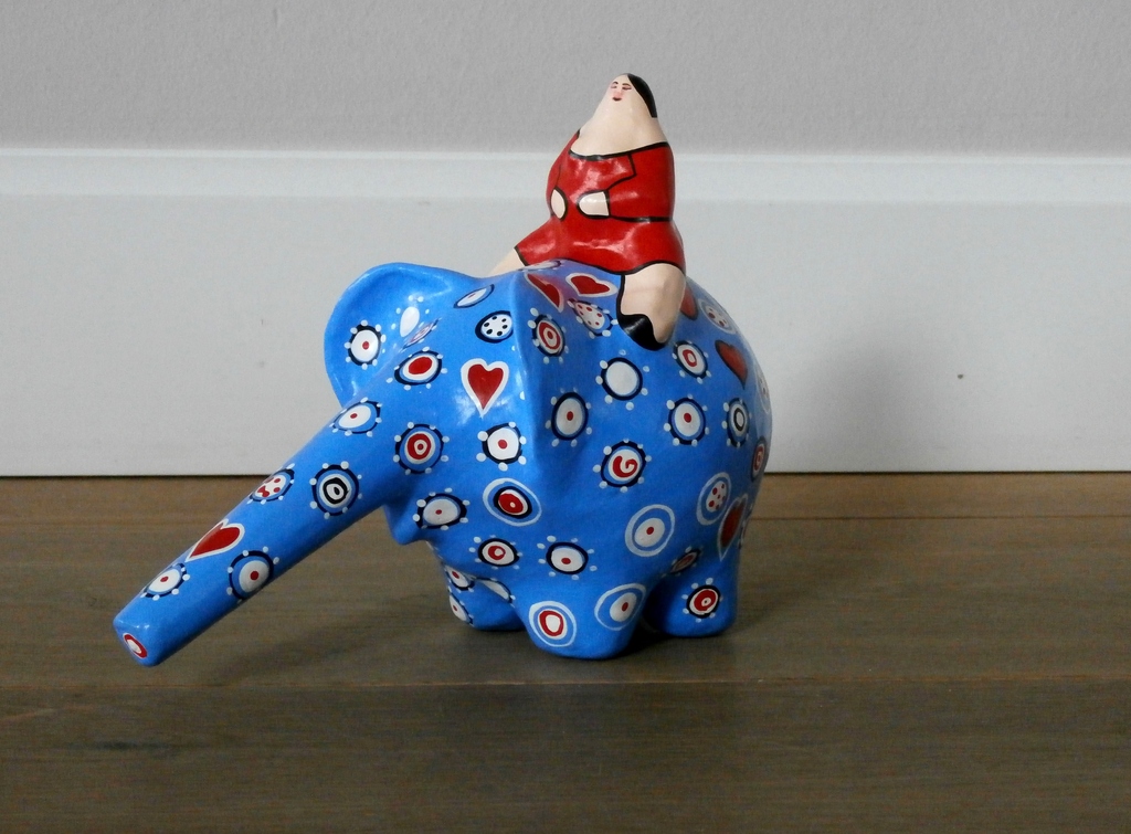 Ada Breedveld - beeld: Blauwe olifant harten - 2008 verkocht voor € 65!