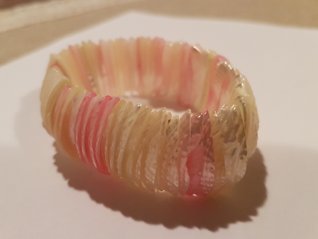 Lot parelmoer armbanden-8 pz kopen? Bied vanaf 10!