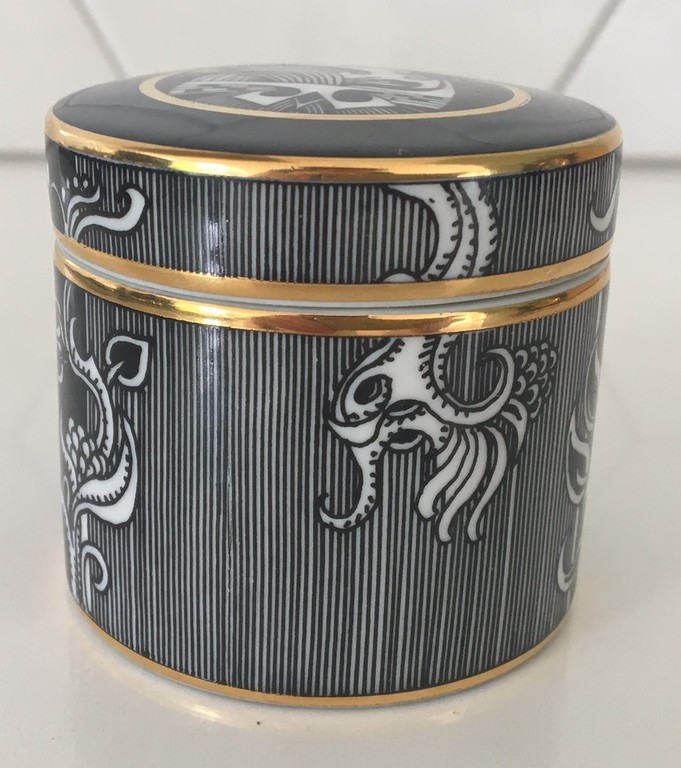 Endre Szász (1926-2003) voor Hollohaza - Porseleinen dekseldoosje  kopen? Bied vanaf 24!