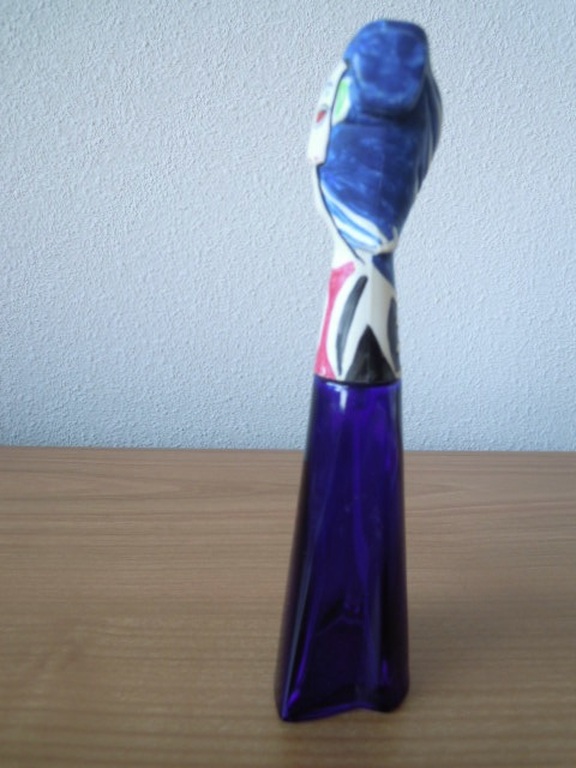  PICASSO - Beeldje / parfumfles - 19 cm hoog.   kopen? Bied vanaf 20!