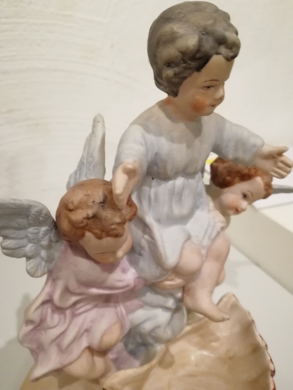 prachtig postuur in meissen porcelein - trio van engelen - periode circa 1900 kopen? Bied vanaf 1!
