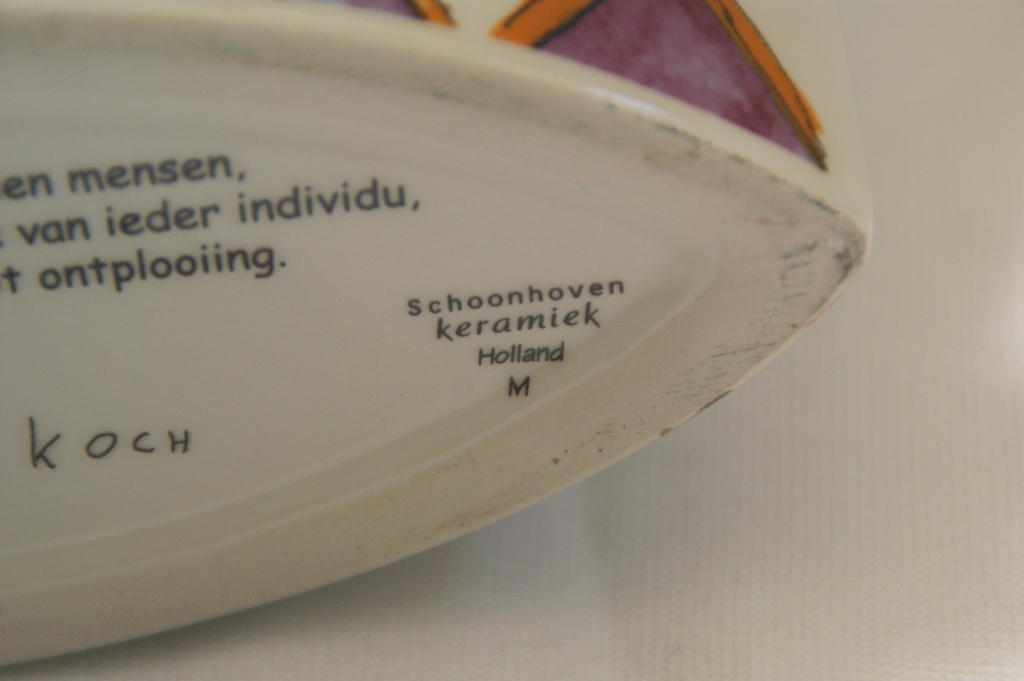 Schoonhoven Keramiek, ovale kleurige vaas via MVO-project Abron kopen? Bied vanaf 10!