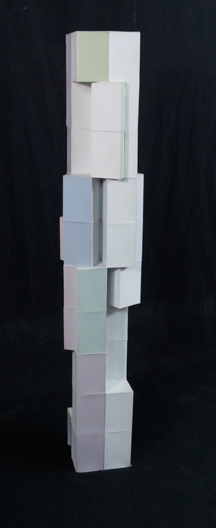 Berend Hendriks: Kartonnen sculptuur, Zonder titel kopen? Bied vanaf 150!