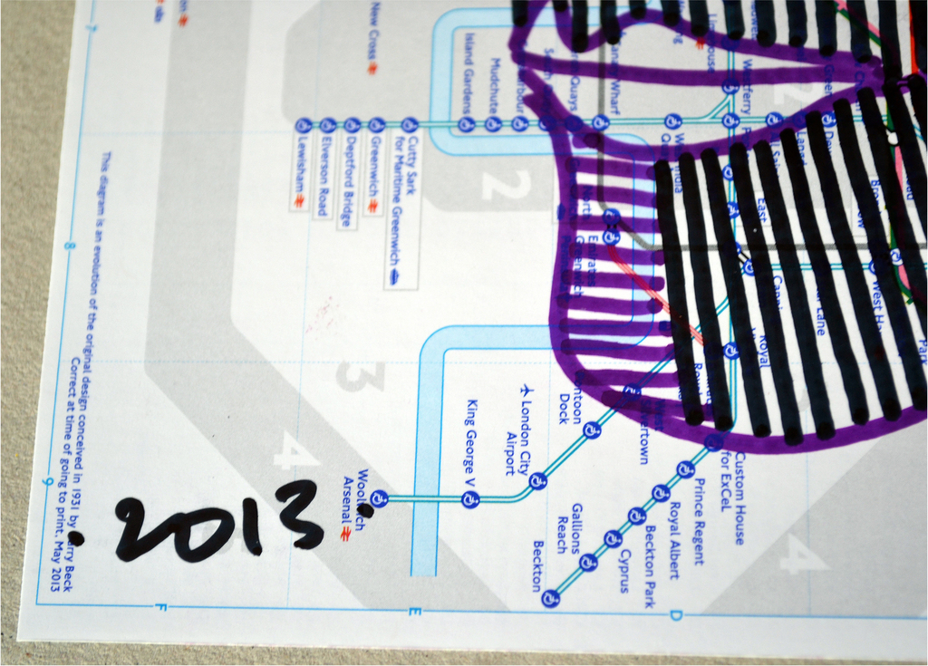 Hayden Kays, Stifttekening op metromap Londen, gesigneerd, 2013 kopen? Bied vanaf 1!