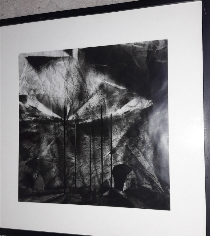 L Creyghton , Ingelijste foto (2) verkocht voor € 50!