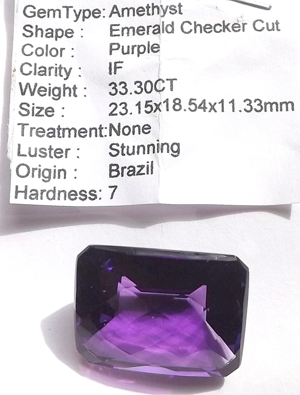 Natuurlijke “Emerald Checker Cut”  Amethyst  van  33.30 karaat kopen? Bied vanaf 1!