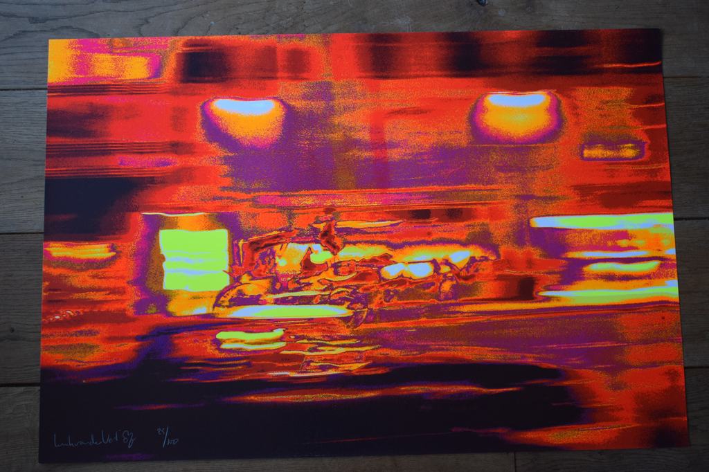 Henk van der Vet - Kleurenzeefdruk - Rood verkocht voor € 45!