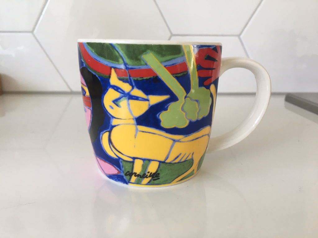 Corneille - twee porseleinen koffiemokken kopen? Bied vanaf 1!