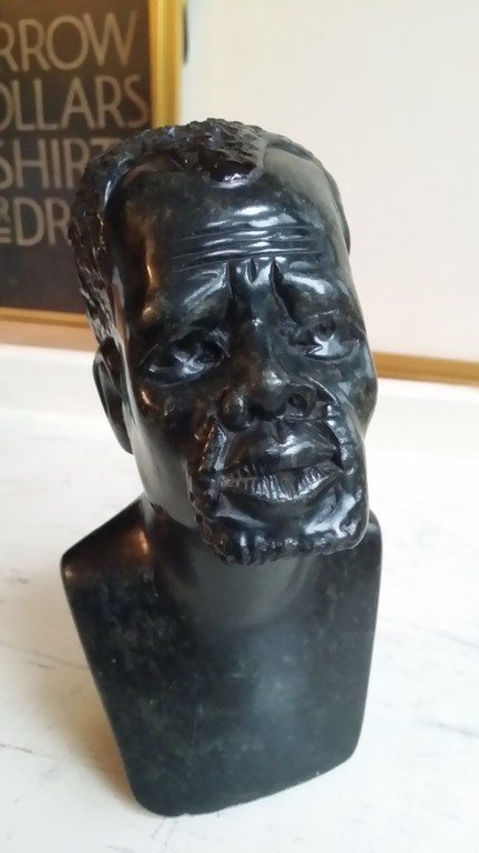 Beeld hoofd afrikaanse man zwart marmer kopen? Bied vanaf 45!