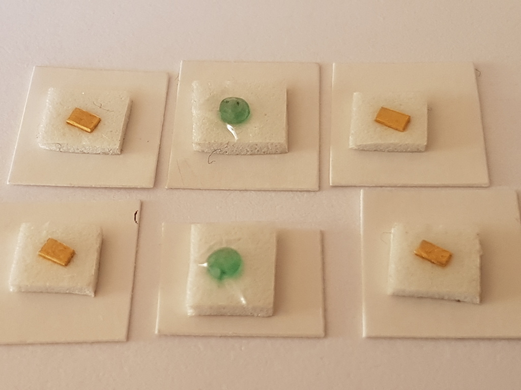 Twee colombiaanse smaragden en vier Australische  goudstaaf 999 kopen? Bied vanaf 1!