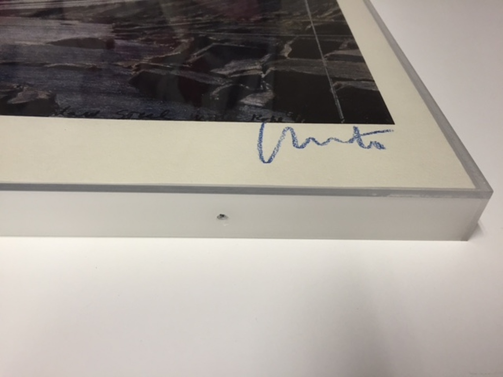 Christo - Over The River  kopen? Bied vanaf 450!