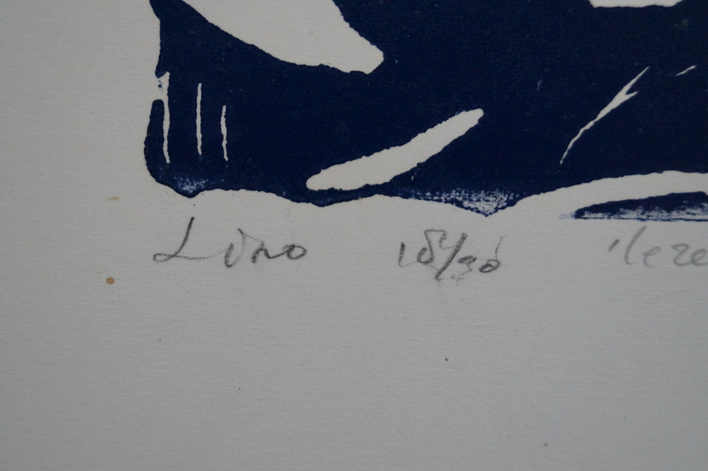 Thea van Doorn - gesigneerde linosnede - lezende vrouw  kopen? Bied vanaf 15!