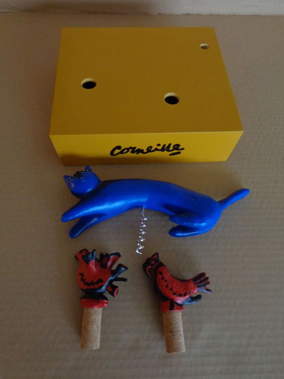 Corneille: wijnset (box met kurkentrekker en 2 kurken) kopen? Bied vanaf 110!