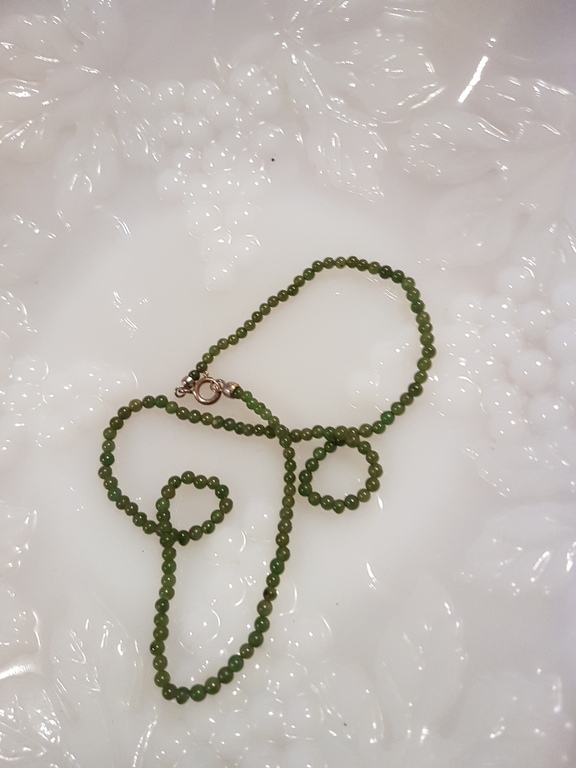 Jade ketting kopen? Bied vanaf 5!