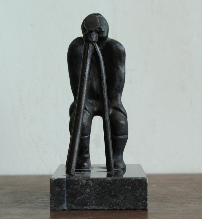 Marlies Noordkamp: Bronzen beeld, Landmeter kopen? Bied vanaf 35!