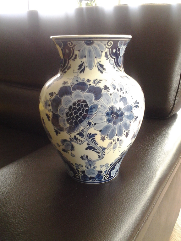 Vaas Delfts Aardewerk, gemerkt Regina kopen? Bied vanaf 60!