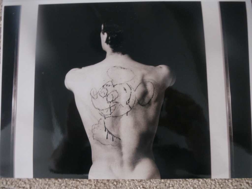 Paul Blanca, foto: Back with Mickey Mouse, 1985, handgesigneerd kopen? Bied vanaf 175!