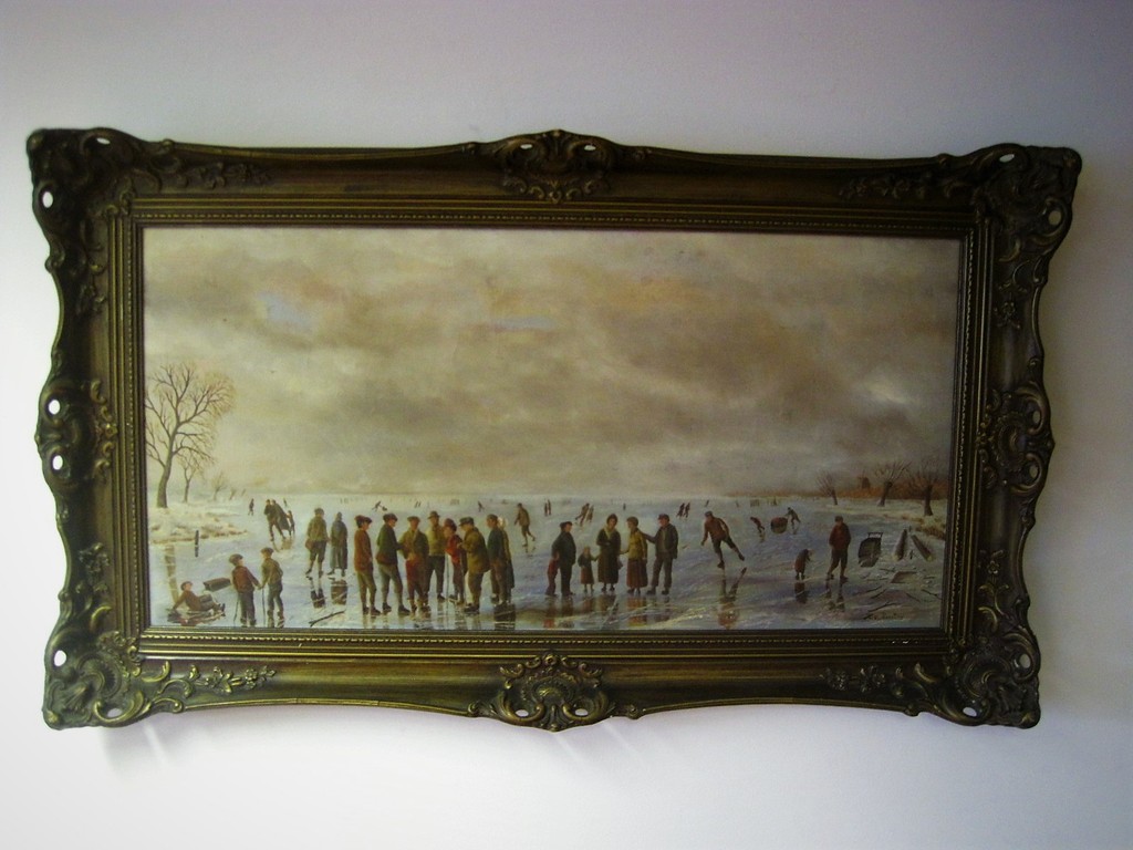 Groot oud Hollands "Winterlandschap met schaatsers en molen" gesigneerd r.o.  verkocht voor € 120!