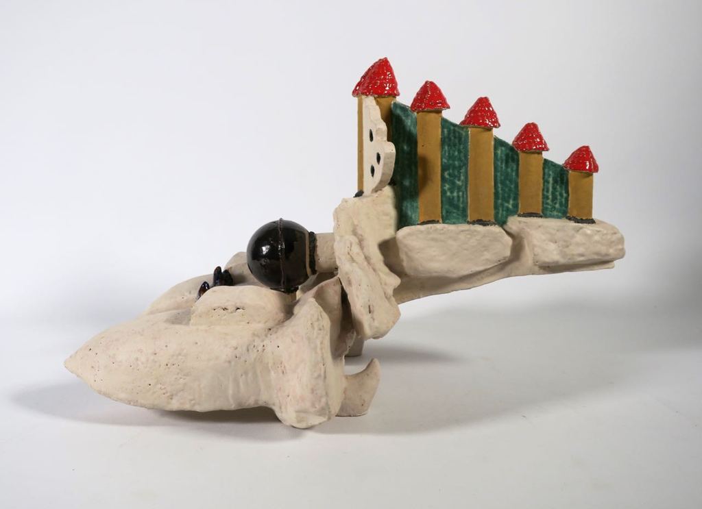 Daniel Levi: Keramiek, Witte pan verkocht voor € 320!