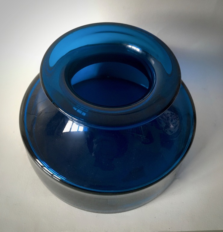 Per lutken  - Holmegaard 'Sapphire blue' vaas kopen? Bied vanaf 1!
