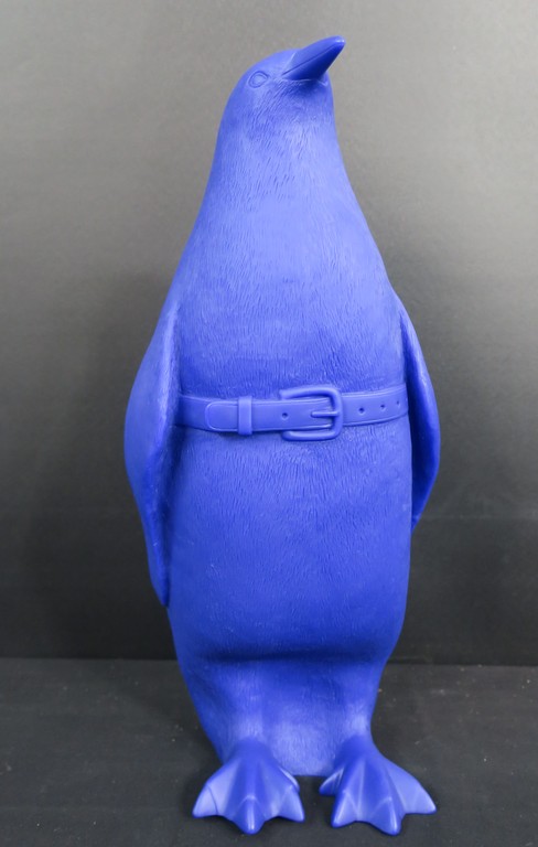 William Sweetlove: Gerecycled Plastic, Penguin met waterfles kopen? Bied vanaf 220!