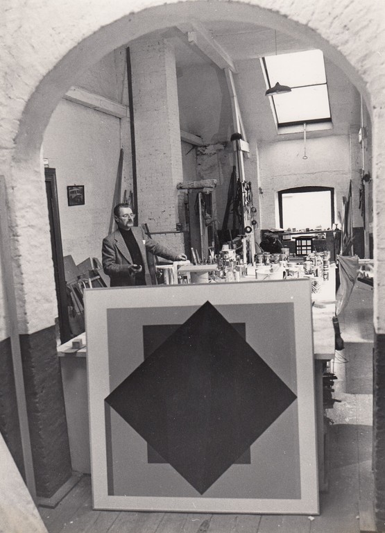 Guy Vandenbranden: Portretfoto,Gestempeld Vandenbranden en F.van den Bremt kopen? Bied vanaf 1!