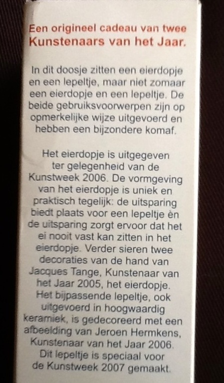 DESIGN EIERDOPPEN plus bijbehorende lepeltjes van KUNSTENAARS VAN HET JAAR kopen? Bied vanaf 1!