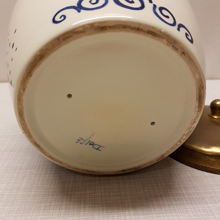 van Rossem's Tabak Anno 1950 - Tabakspot man aan de schandpaal kopen? Bied vanaf 10!