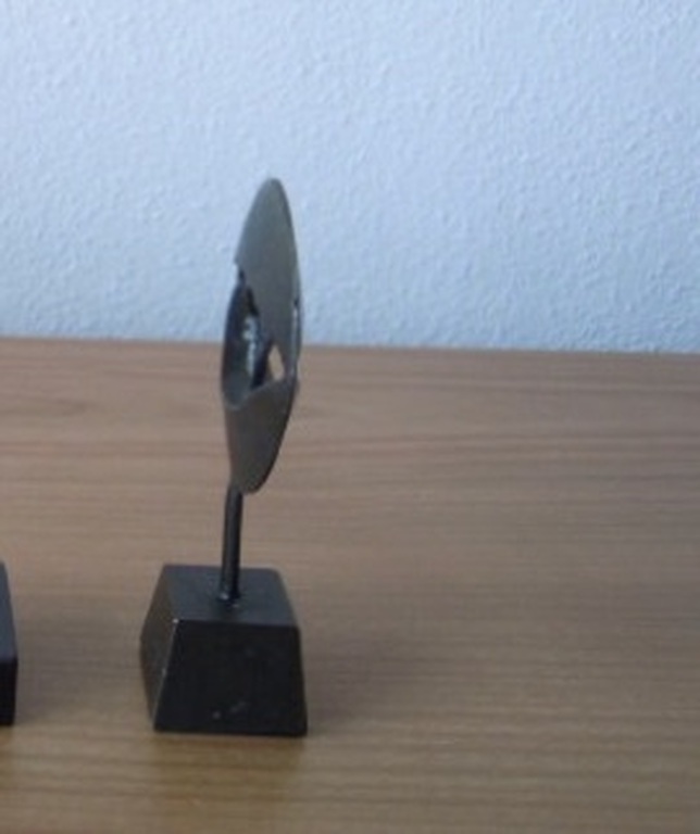 Bronzen beeldje Corry Ammerlaan - 12 cm hoog. kopen? Bied vanaf 25!