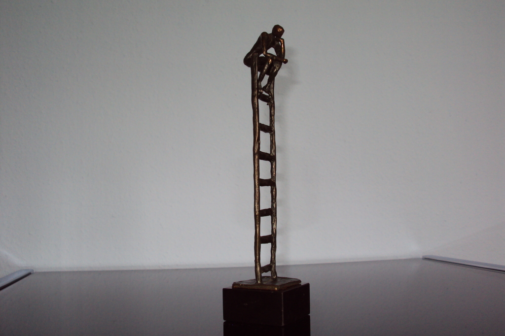 Bronzen beeldje. kopen? Bied vanaf 22!