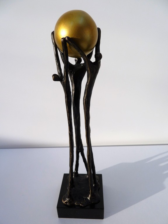 "Gebundelde samenwerking" kopen? Bied vanaf 40!