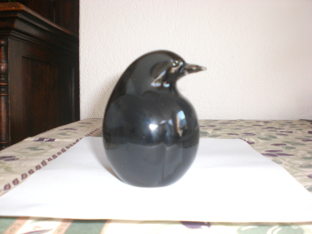 elio raffaelli pinguin in smokey grey kristal kopen? Bied vanaf 35!