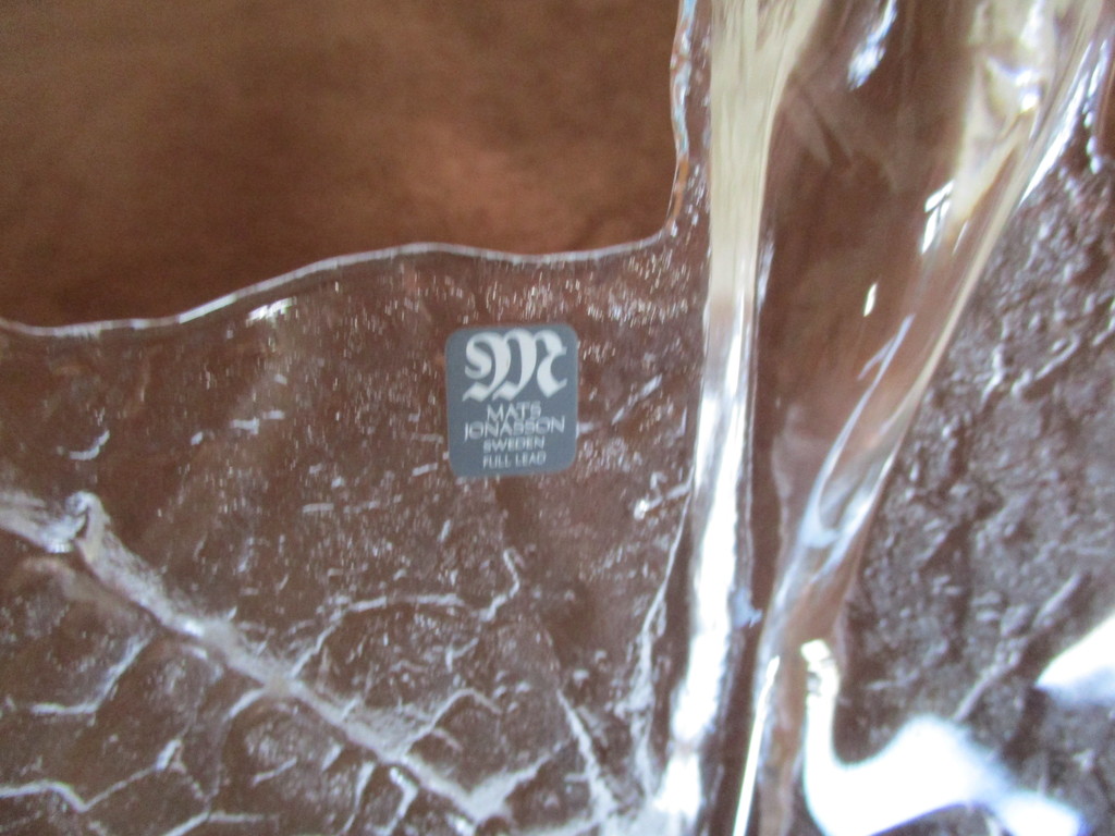 Matt Jonasson - Kristallen schaal in vorm van een blad kopen? Bied vanaf 25!