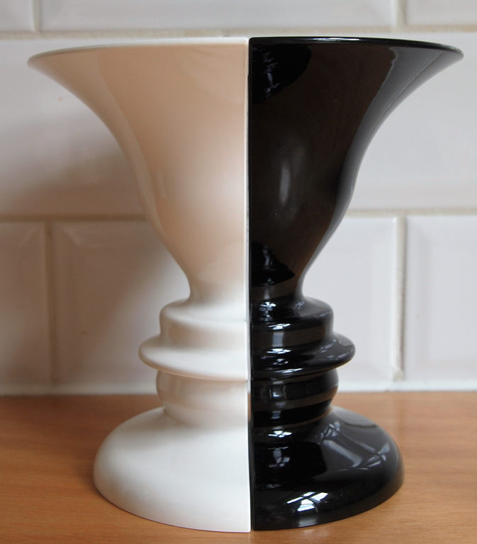 Paul Baars & Rarities Amsterdam - drie design vazen kopen? Bied vanaf 30!