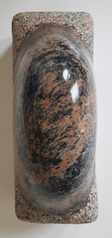 Ongespecificeerd - Rolf van den Hout, sculptuur, graniet, z.t. kopen? Bied vanaf 125!