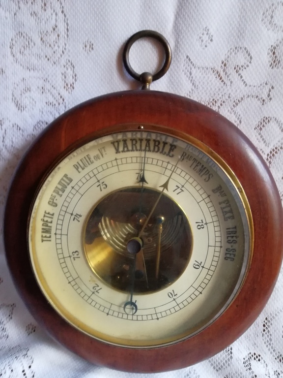 oude barometer uit de jaren 1960 - achteraan getekend F.Y.L -- werkende staat kopen? Bied vanaf 25!