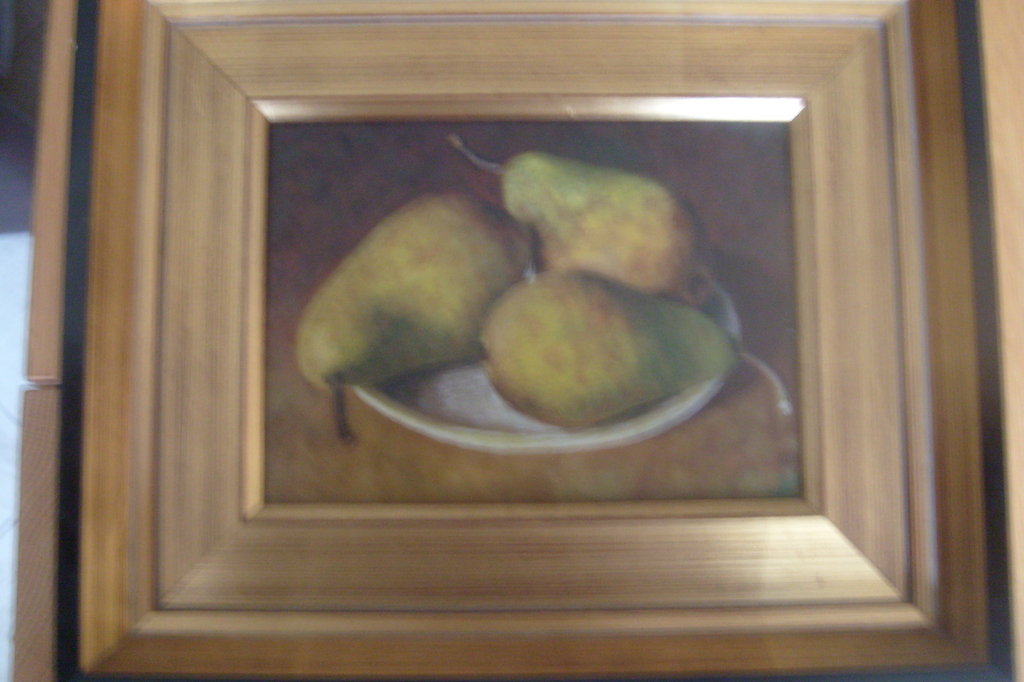 onbekende kunstschilder, stilleven, drie peren, olieverf op paneel. verkocht voor € 75!