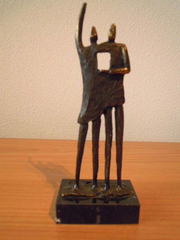 Pracht zwaar bronzen beeldje 18 cm hoog = niet gesigneerd. kopen? Bied vanaf 25!