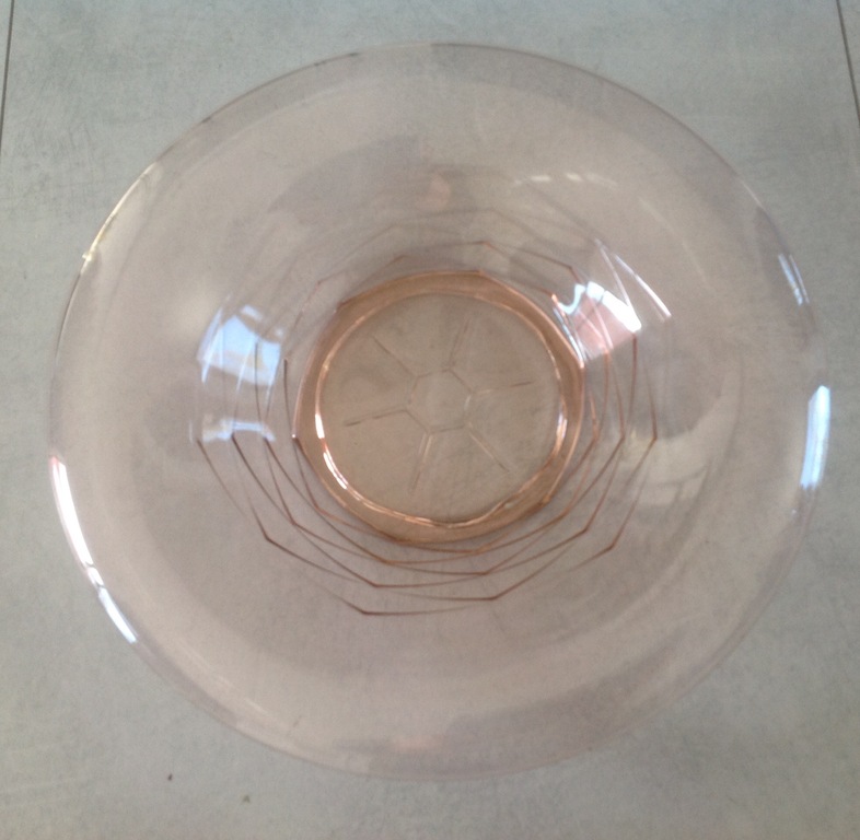 A.D. Copier, glazen schaal uit de serie Pijnappel kopen? Bied vanaf 11!