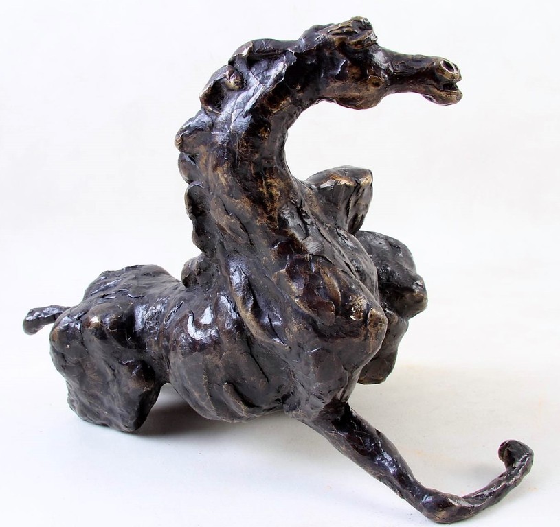 Charlotte Loopuyt: Beeld van een gesneuveld paard. kopen? Bied vanaf 275!