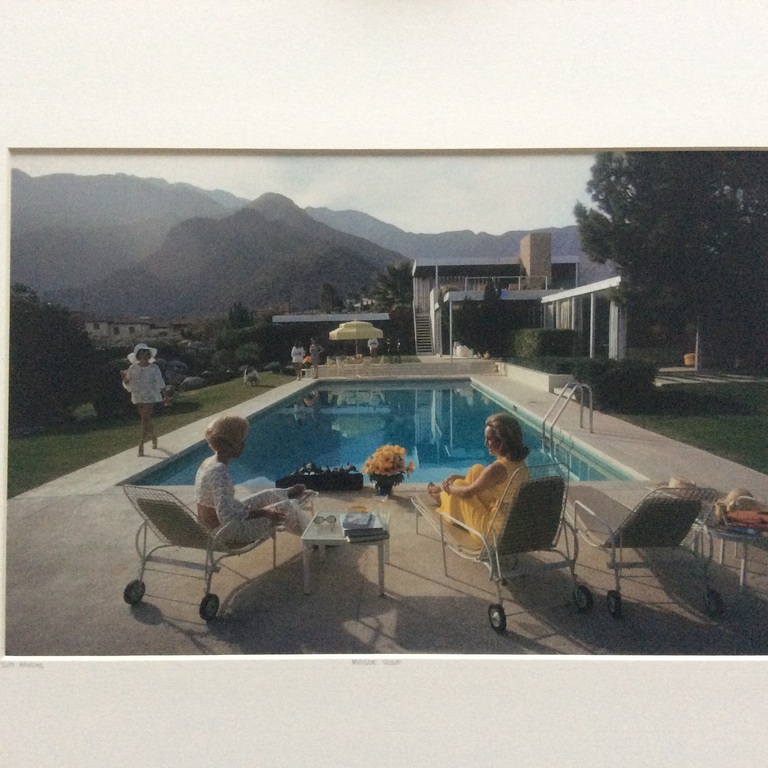 Slim Aarons, fotoreproductie, Poolside gossip kopen? Bied vanaf 75!