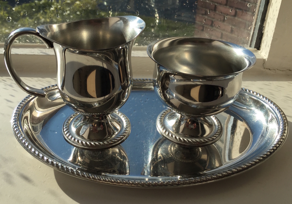 Prachtig design/vintage Alessi suiker en roomstel met bijbehorend dienblaadje kopen? Bied vanaf 1!