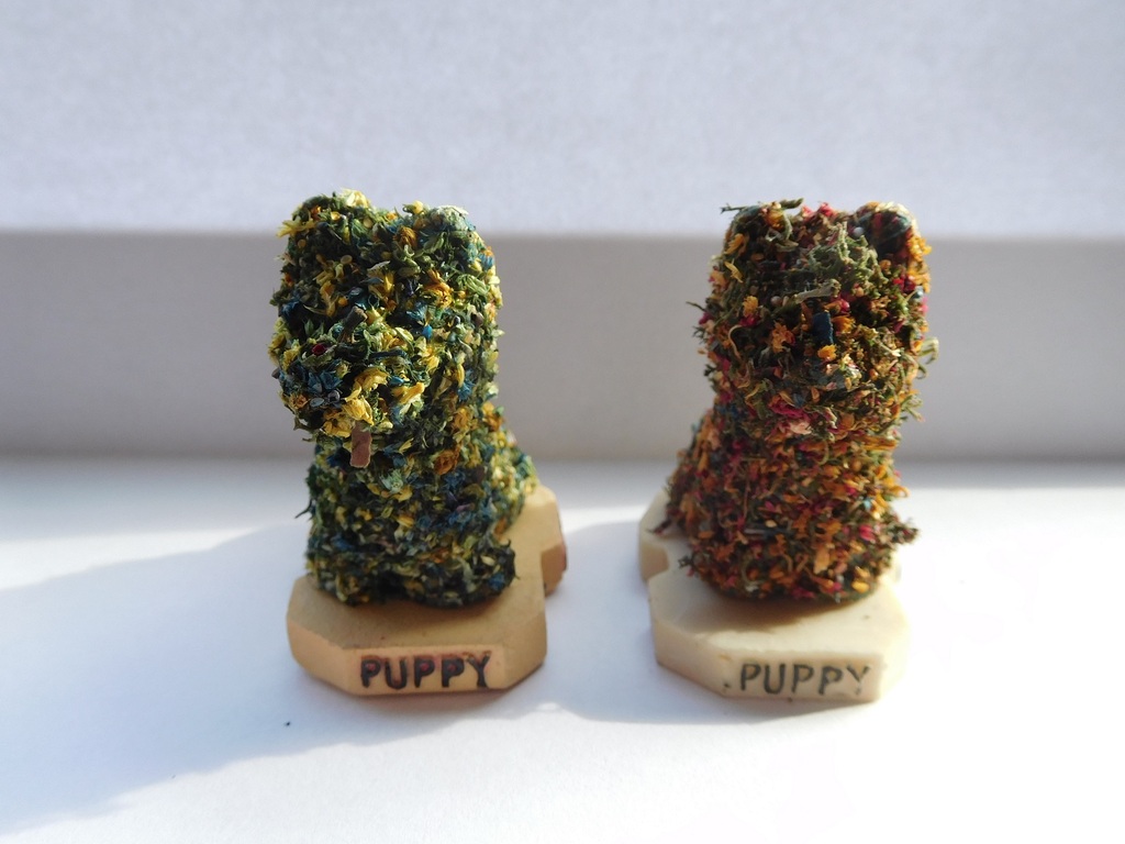 Jeff Koons, 2 Multiples "Puppy 1992", Bilbao Guggenheim kopen? Bied vanaf 50!