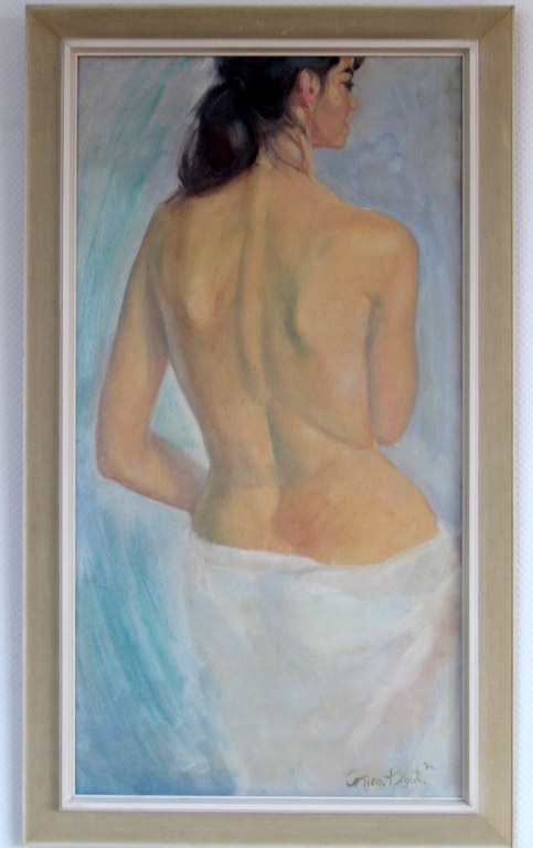 Vrouwelijk naakt kopen? Bied vanaf 350!