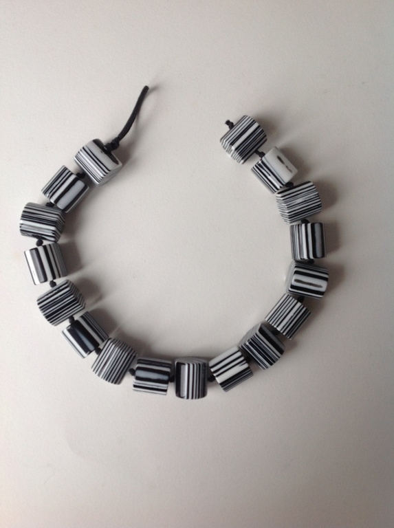 Ketting, hars gerecycled   ontwerp Carlos Sobral  Brazilië kopen? Bied vanaf 55!