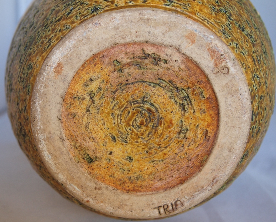 TRIO Reuver - grote chamotte aardewerken vaas kopen? Bied vanaf 10!