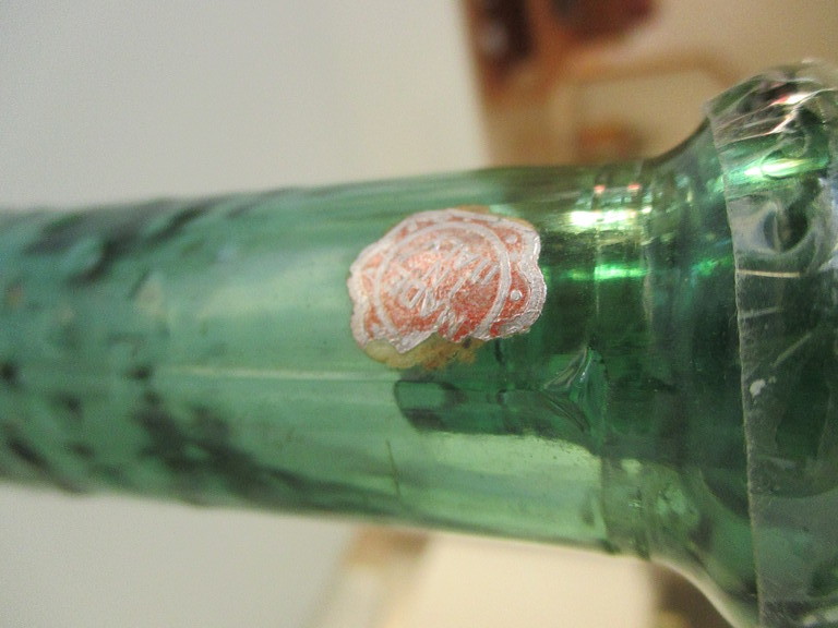 Grote groen glazen stop fles van Italiaanse makelij kopen? Bied vanaf 15!